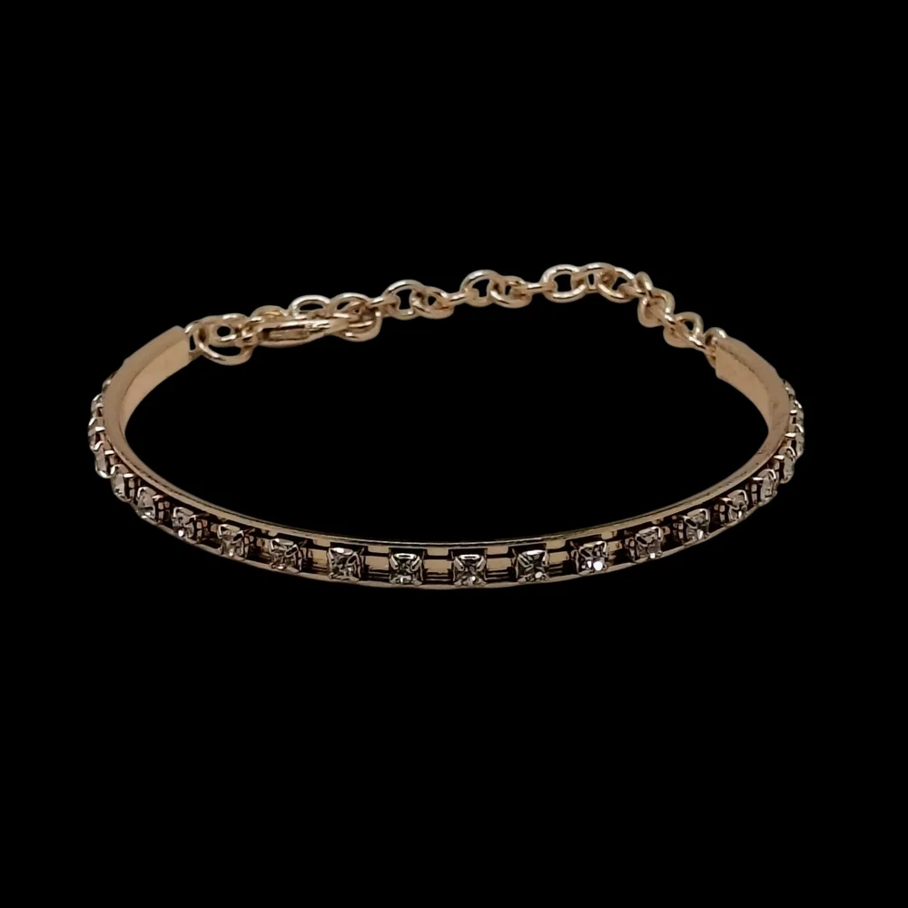 Women's Gold Bracelet Set - Picture 6 of 12